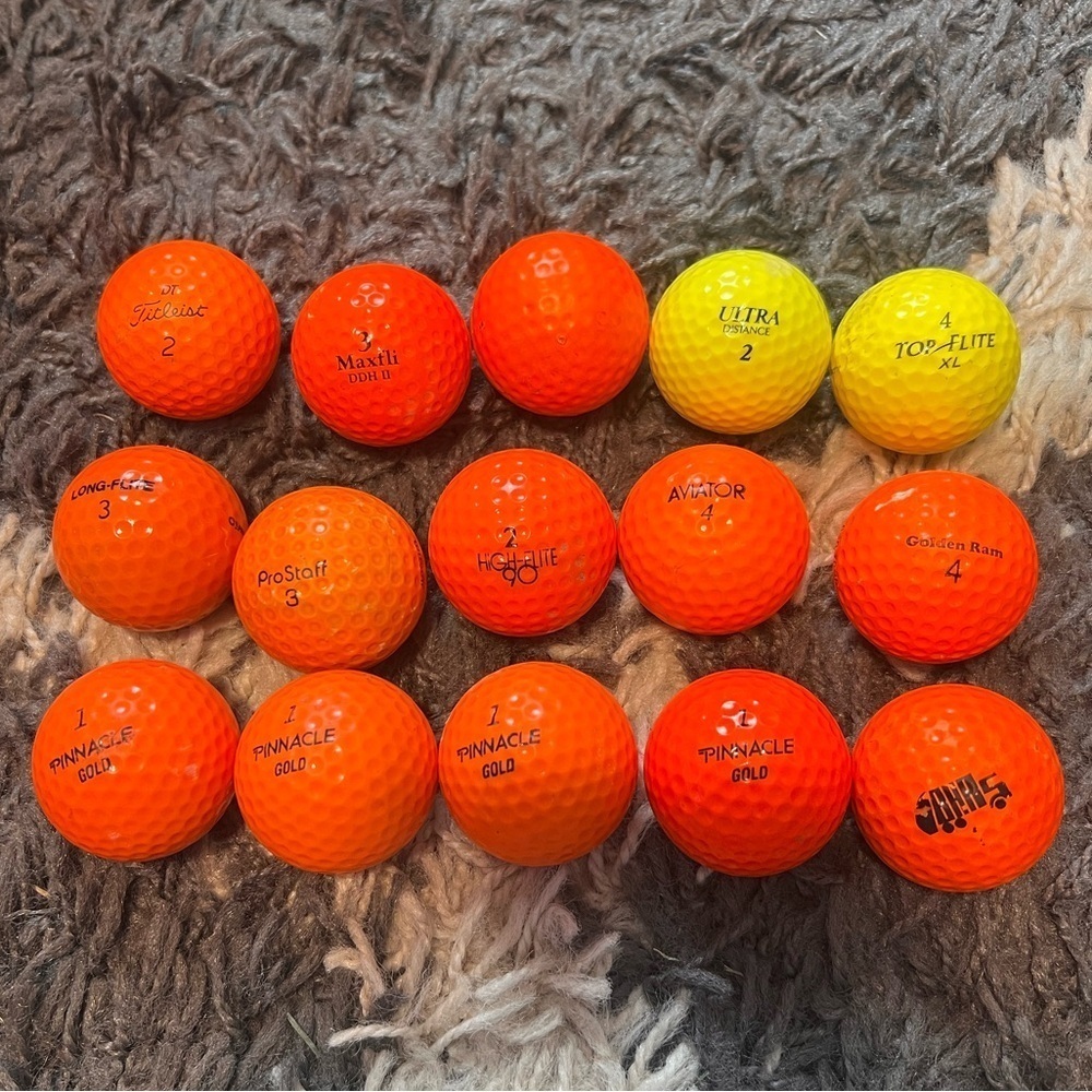 Mixed Lot of 15 Neon Golf Balls - Titleist Pinnacle Maxfli and Top-Flite